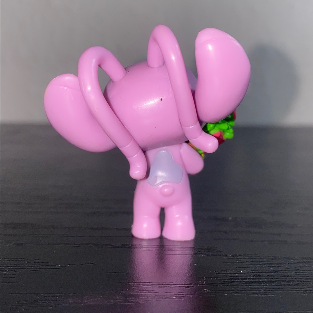 💋Disney Stitch That's So Stitch Angel with flowers Collectible Figure! - Picture 2 of 4
